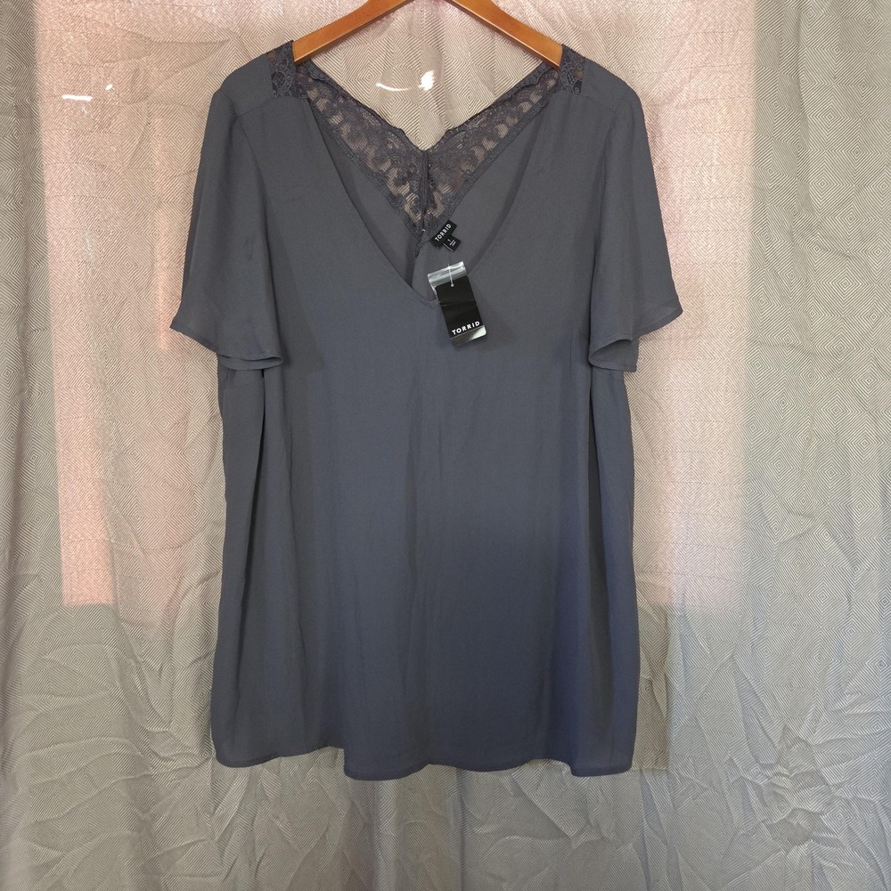 Torrid Blouse Womens Plus 1 Gray V Neck Short Sleeve Solid Lace Tunic Top